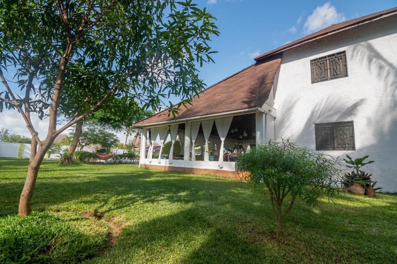 Villa Ameera Μαλίντι Εξωτερικό φωτογραφία